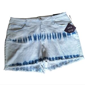 NWT Ava & Viv Tie Dye High Rise Midi Shorts Size 18W